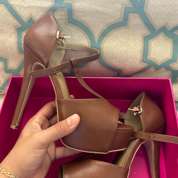 New - Picture 5 of 5